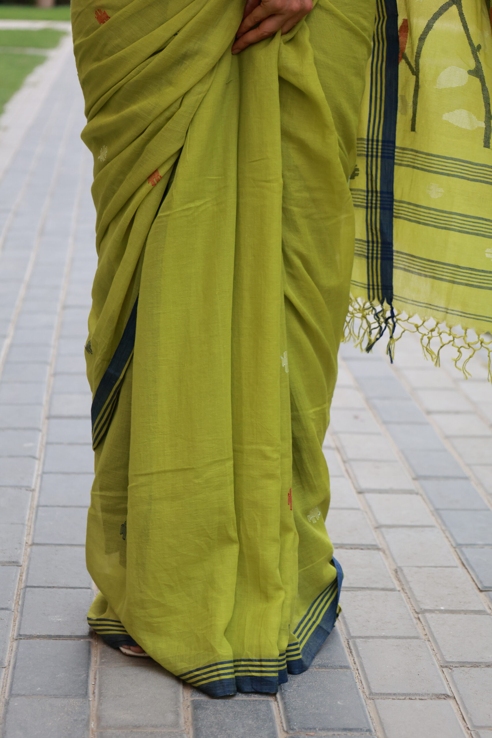 Pure Jamdani Handloom Saree - Image 4