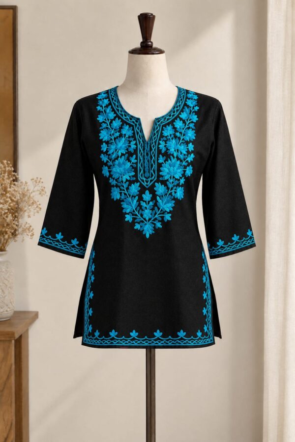 The first move Kurti (classic black-blue)
